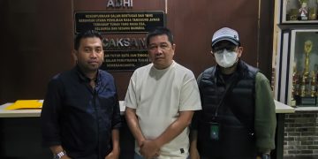 Tim Intelijen Kejaksaan Agung  Amankan DPO Tersangka IB  Atas Dugaan Korupsi