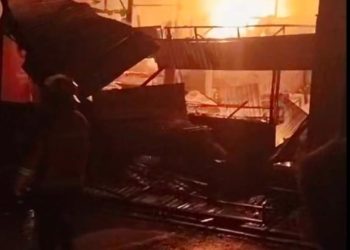 Berau Kembali Dilanda Kebakaran, Diperkirakan Lima Rumah Hangus Terbakar dalam Insiden di Simpang Lampu Merah KM 5