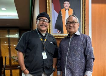 Prof. KH Dr. Sutan Nasomal SH, MH: Penegak Hukum Harus Tangkap Penjual dan Pembeli Laut di Indonesia