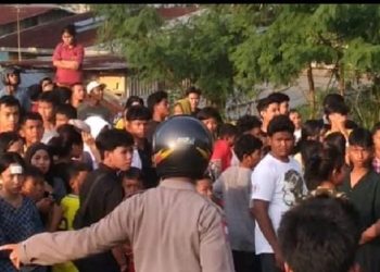 Dua Kelompok Warga Bentrok di Jembatan Sungai Deli, Polisi Sigap Amankan Situasi