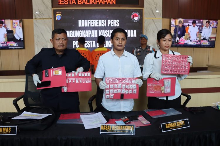 Polresta Balikpapan Gelar Konferensi Pers, Ungkap Kasus Narkoba Jenis Sabu