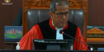 Sidang Pleno Sengketa Pilkada Berau Memanas: Gugatan Madri Pani – Agus Wahyudi Lanjut ke Tahap Pembuktian