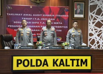 Polda Kaltim Gelar Taklimat Awal Audit Kinerja Dalam Rangka Sosialisasi DIPA T.A 2025 dan Penandatanganan Pakta Integritas