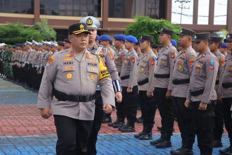Dilaksanakan Serentak Hari Ini, Wakapolresta Samarinda Pimpin Apel Gelar Ops.Keselamatan Mahakam 2025