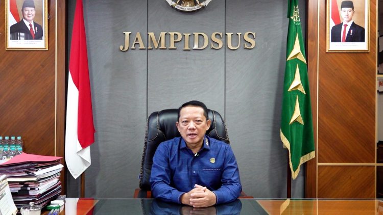 Kejaksaan Agung Memeriksa 2 Orang Saksi  Terkait Perkara Komoditas Timah Korporasi