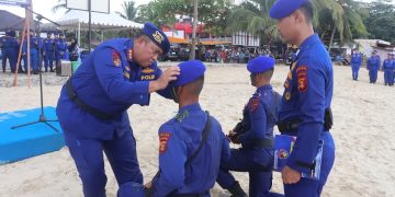 Dir Polairud Polda Kaltim Pimpin Upacara Penutupan Pembaretan