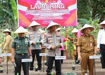 Kapolda Kaltim Resmikan Penguatan Program Pekarangan Pangan Lestari di Satbrimob Polda Kaltim