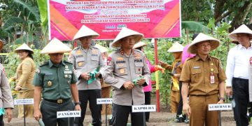 Kapolda Kaltim Resmikan Penguatan Program Pekarangan Pangan Lestari di Satbrimob Polda Kaltim