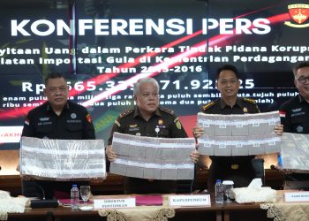 Penyitaan Uang Tunai Rp565 Miliar  dalam Perkara Importasi Gula di Kementerian Perdagangan  Tahun 2015-2016