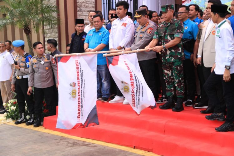 Kapolri dan Panglima TNI Buka Kegiatan Baksos Presisi: Pastikan Kebutuhan Pokok Terjaga Selama Ramadhan