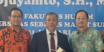 Selamat! Hakim PN Jaksel Djuyamto Raih Penghargaan Alumni Berprestasi dari UNS