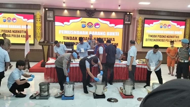 Polda Kaltim Kembali Musnahkan Barang Bukti Narkoba Jenis Sabu 32Kg