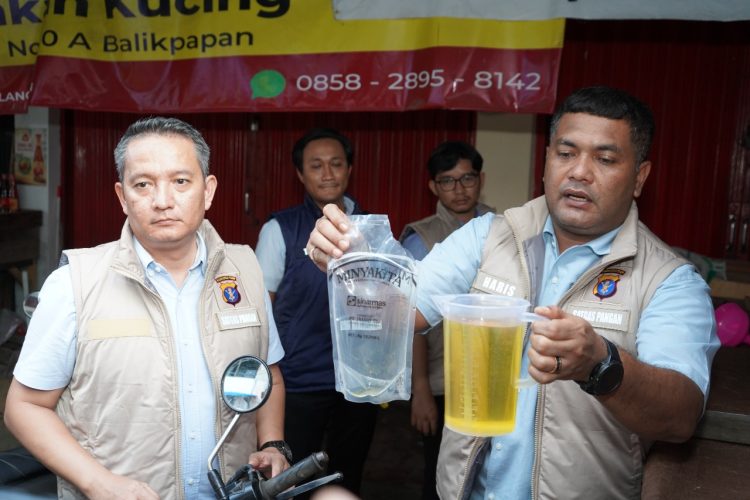 Ditreskrimsus Polda Kaltim Gelar Sidak Pasar, Pastikan Takaran Minyakita Sesuai Standar