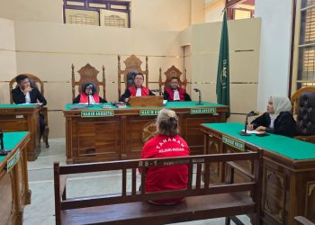 Bantahan Terdakwa Keluar Dari Substansi Perkara