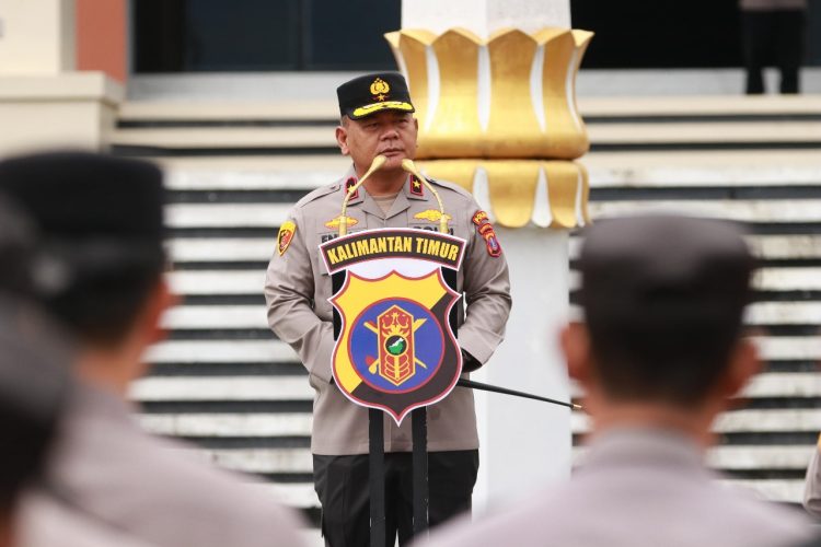 Pimpin Apel Pagi Perdana, Kapolda Kaltim Tekankan Kedisiplinan dan Profesionalisme Personel