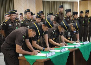 Pencanangan Zona Integritas WBK WBBM  di Lingkungan JAM PIDMIL