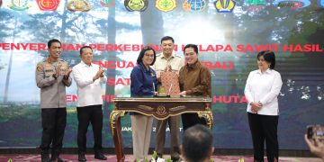 Penyerahan Kawasan Hutan Hasil Penguasaan Kembali oleh Jaksa Agung  Kepada Menteri Keuangan dan Menteri BUMN  Untuk Dikelola PT Agrinas Palma Nusantara (Persero)