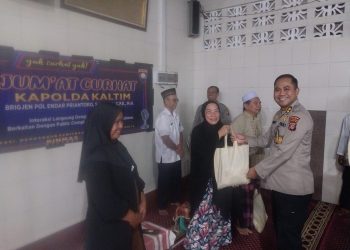 Polda Kaltim Gelar Jumat Curhat di Bulan Suci Ramadhan di Masjid Baitul Mu’min Kelurahan Damai