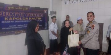 Polda Kaltim Gelar Jumat Curhat di Bulan Suci Ramadhan di Masjid Baitul Mu’min Kelurahan Damai