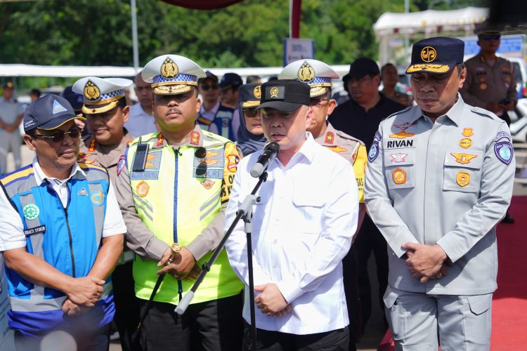 Menhub Apresiasi Kapolri dan Kakorlantas Atas Baiknya Penanganan Arus Mudik