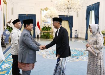 Menyambung Silaturahmi Idulfitri 1446H, Menteri PU dan Keluarga Hadiri Open House Presiden Prabowo