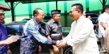 Kapolda Kaltim Bersilaturahmi dengan Pangdam VI/Mulawarman dalam Halal Bihalal Idulfitri 1446 H