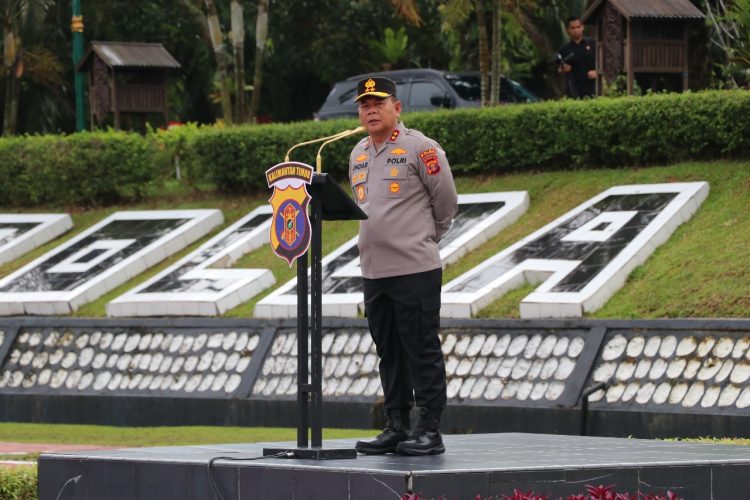 Kapolda Kaltim Pimpin Apel Pagi, Tekankan Kesiapan Pengamanan PSU dan Disiplin Personel