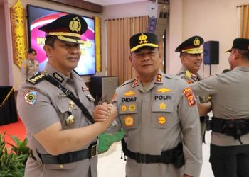 Gelar Sertijab, Kapolda Kaltim Pimpin Serah Terima Jabatan Irwasda di Gedung Mahakam Mapolda Kaltim