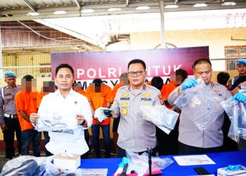 Gelar Konferensi Pers, Kapolda Kaltim Beberkan Kronologi Kasus Pembunuhan Berencana di Samarinda