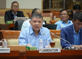 JAM-Datun Tegaskan Komitmen Penegakan Hukum Perdata dan Tata Usaha Negara dalam Rapat Bersama Komisi III DPR RI
