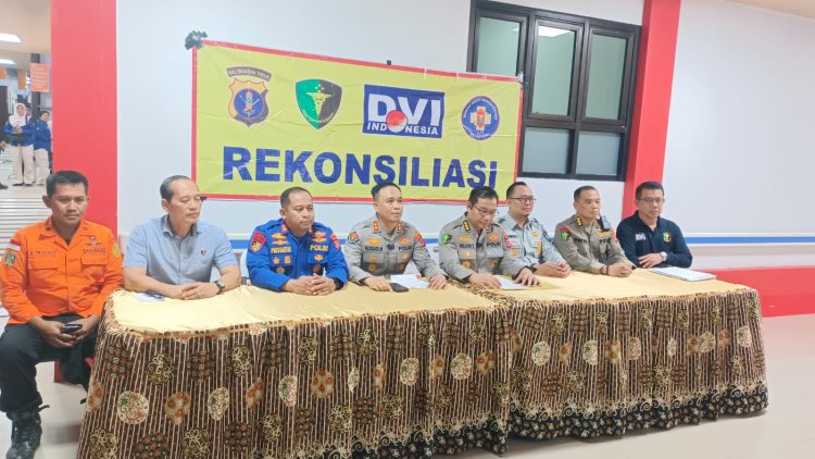 Polda Kaltim Gelar Konferensi Pers, Terkait Korban Laka Air KMP Muchlisa di Teluk Balikpapan