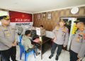 Kapolri Tinjau Polsek Samarinda Kota, Dorong Pemberantasan Premanisme dan Peningkatan Pelayanan Publik