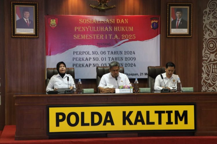 Bidkum Polda Kaltim Gelar Sosialisasi Hukum Kepada Personel Satker Polda