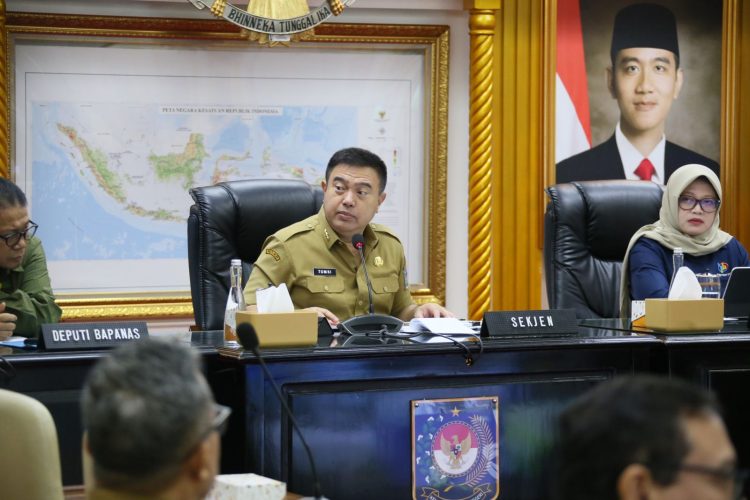 Sekjen Kemendagri Imbau Pemda Waspadai Kenaikan Harga Beras dan Minyak Goreng