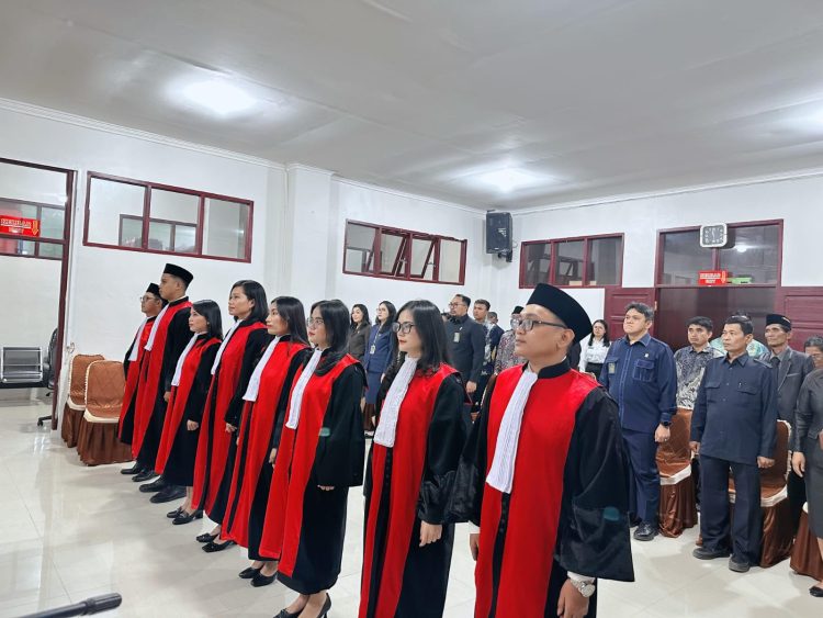 Acara Sederhana Pelantikan Hakim: Tanpa Penyanyi, Tidak Boleh Hedon