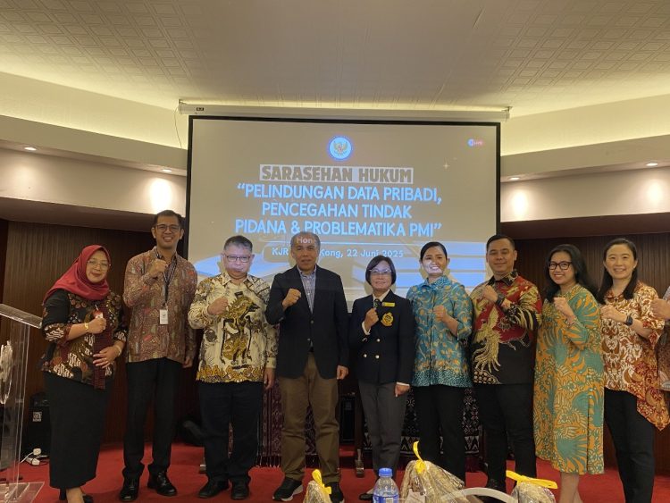 JAM-Datun Soroti Pentingnya  Perlindungan Data Pribadi kepada Pekerja Migran Indonesia  di Hong Kong