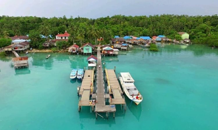 Warga RT 2 Teluk Alulu Krisis Sinyal: Wisata Maratua Terancam Akibat Minimnya Akses Telekomunikasi