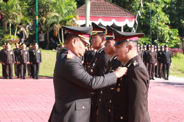 Semangat Kebhinekaan dan Profesionalisme Polri, Polda Kaltim Gelar Upacara Hari Bhayangkara ke-79