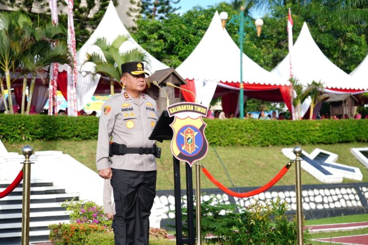 Kapolda Kaltim Pimpin Upacara Kenaikan Pangkat Personel Periode 1 Juli 2025