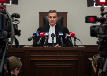 Maklumat IKAHI: Menjaga Etika Komunikasi Hakim di Era Digital