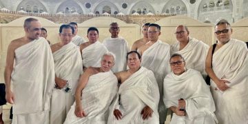 PRESIDEN RI IBADAH UMROH. PROF SUTAN NASOMAL SAMPAIKAN PERSOALAN JAMAAH HAJI INDONESIA HARUS DIBENAHI DARI KEKACAUAN