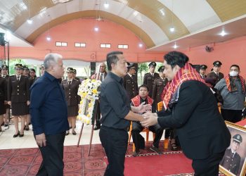 JAM Pidsus, Kapuspenkum dan Kajati Ikuti Upacara Penyerahan Jenazah Calon Jaksa Alm. Reynanda Primta Ginting