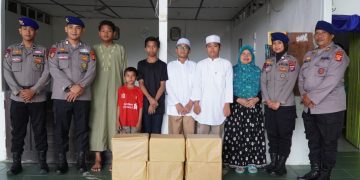 Polri Berbagi, Ditpolairud Polda Kaltim salurkan Bantuan Sosial di Panti Asuhan Darussilmi