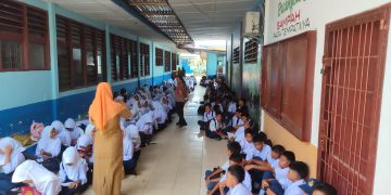 Siswa – Siwi SMP Negeri 2 Galang Meminta Pak Presiden Prabowo Pecat Ketua DPRD Deliserdang
