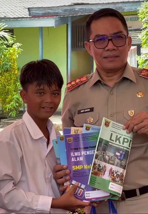 Wali Kota Samarinda Tanggapi Keluhan Orang Tua soal Iuran Sekolah, Perintahkan Investigasi Internal oleh Disdikbud