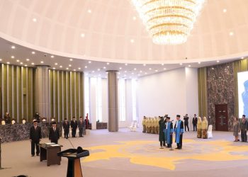 KETUA MAHKAMAH AGUNG LANTIK DUA KETUA PTTUN