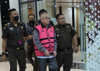 Penetapan dan Penahanan 8 Orang Tersangka Baru  Perkara Korupsi Pemberian Kredit  PT Sritex