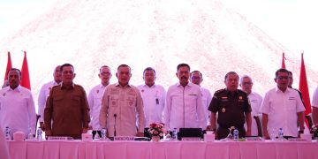 Potensi Devisa Rp1,4 Triliun,  Plt. Wakil Jaksa Agung dan Wamenko Polkam  Luncurkan Proyek Pemanfaatan Stockpile Bauksit di Bintan