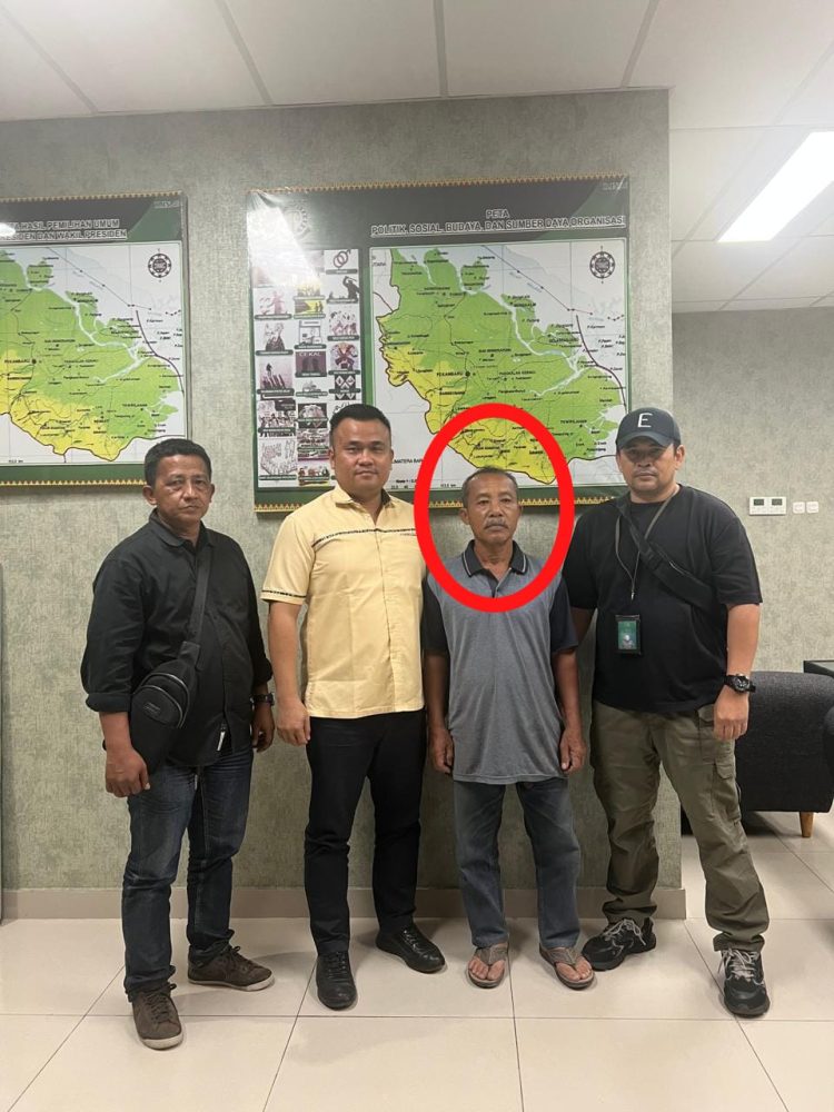 Tim SIRI Kejaksaan Agung Berhasil Amankan DPO Nursahir Perkara Korupsi di Riau