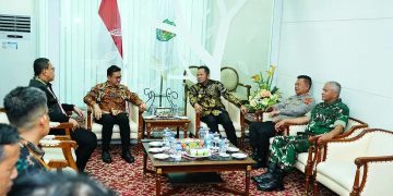 Kapolda Kaltim Hadiri Penjemputan Menteri Perdagangan RI Sekaligus Launching Export Center di Balikpapan